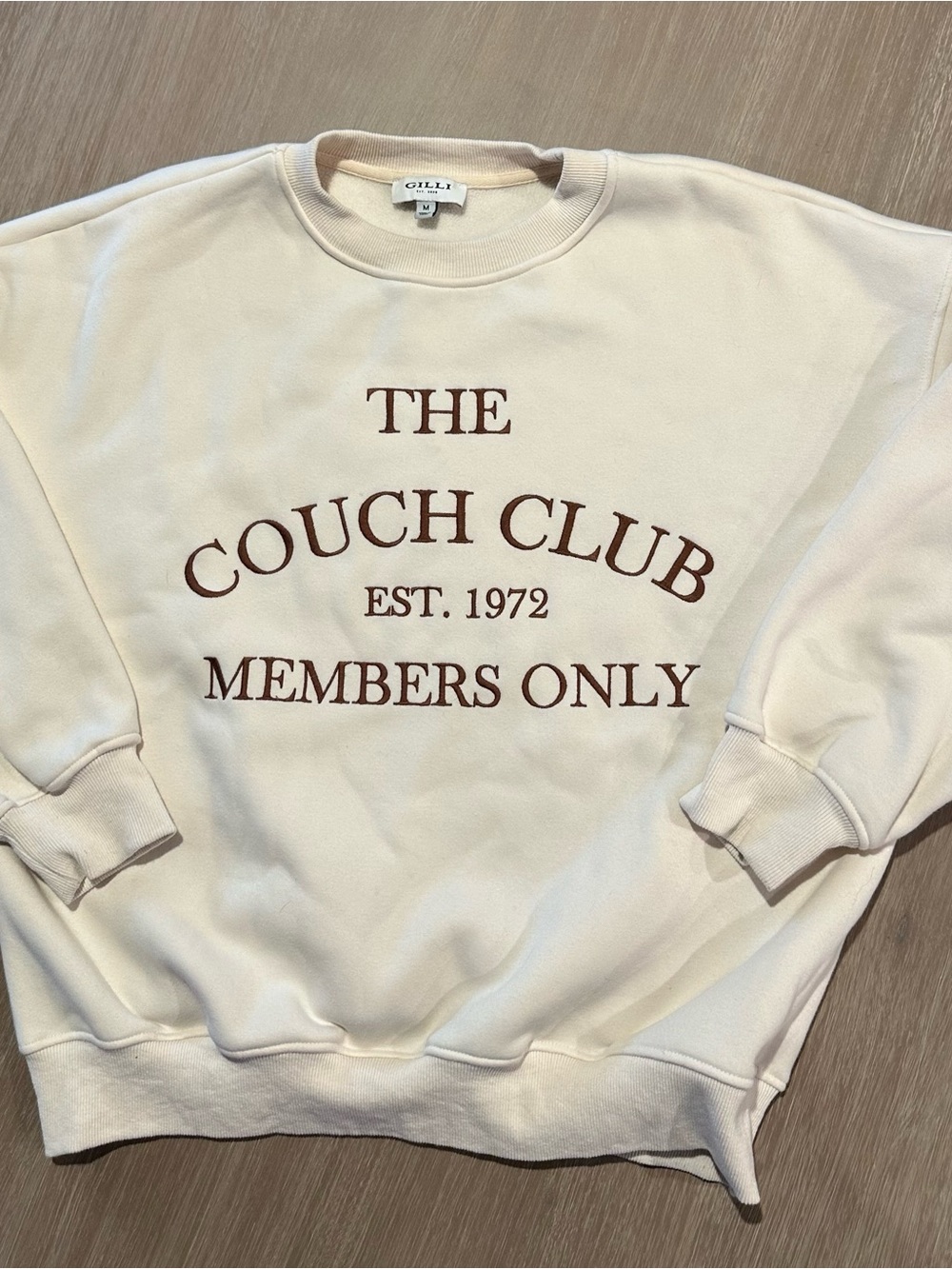 Gilli Cream Crewneck Sweatshirt with Brown Graphic